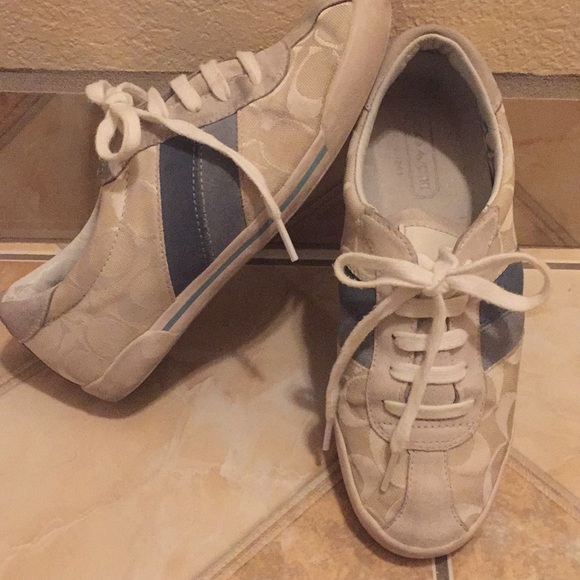 COACH Roseali Shoes - Picture 2 of 8